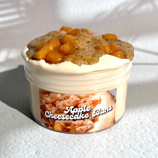 APPLE CHEESECAKE BUNS